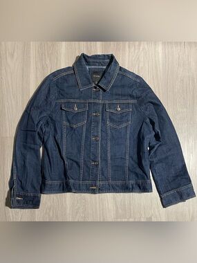 The Limited Women’s Indigo Blue Denim Jacket